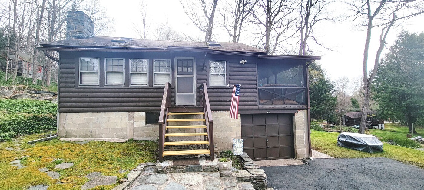 41 Catskill Trail in Smallwood, NY - Building Photo