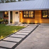 2014 Pecan St in Bastrop, TX - Building Photo