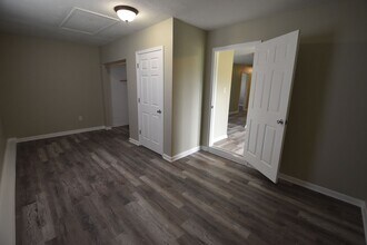 1323 Meadow Ln in Greenfield, IN - Building Photo - Building Photo