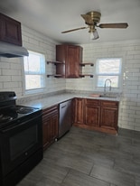 445 W 12th St in Concordia, KS - Building Photo