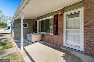 314 Rivermont Dr in Waldorf, MD - Building Photo - Building Photo