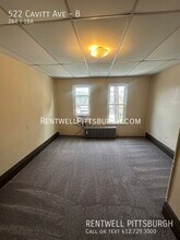 522 Cavitt Ave in Trafford, PA - Building Photo - Building Photo