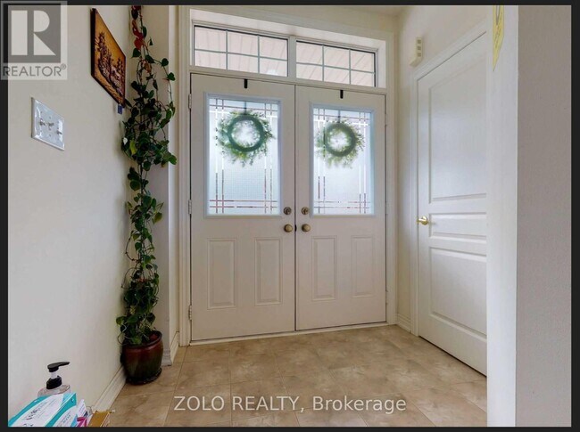 107 Thornbush Blvd in Brampton, ON - Building Photo - Building Photo