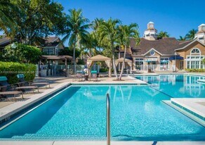 10670 SW 156th Pl in Miami, FL - Building Photo