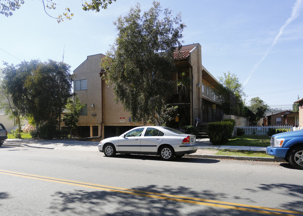 401 Concord St in Glendale, CA - Building Photo