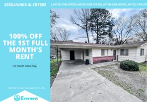 3018 Meadow Forest Dr in Jackson, MS - Building Photo