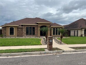 3012 La Puerta Ave in Edinburg, TX - Building Photo - Building Photo