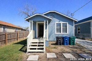 1411 Lamar St in San Antonio, TX - Building Photo