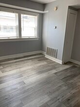 2208 Crittenden Dr, Unit 4 in Louisville, KY - Building Photo - Building Photo