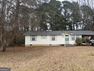 property at 3884 Maggie Dr SE