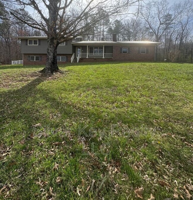 property at 148 Mt Carmel Rd