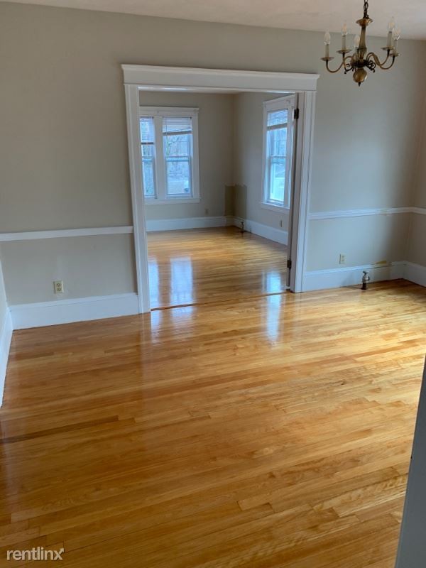 352 Chandler St in Worcester, MA - Foto de edificio - Building Photo