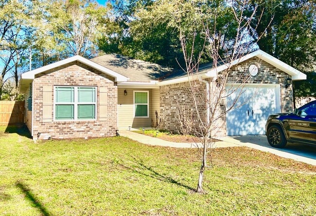 property at 415 E Field Ave