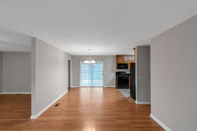 3653 Chestnut Lake Ct in Jonesboro, GA - Building Photo - Building Photo