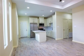 11 Briggs Rd in Weslaco, TX - Building Photo - Building Photo