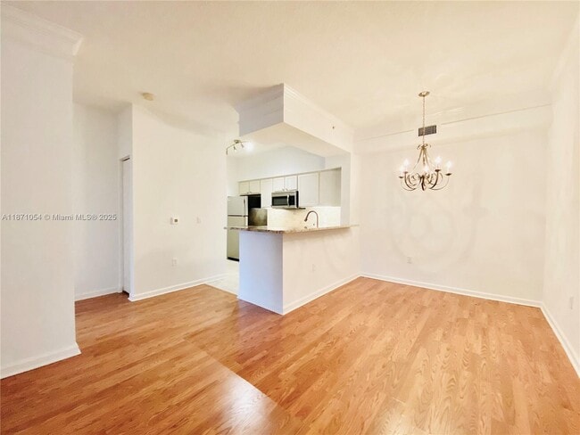 1103 Myrtlewood Cir E in Palm Beach Gardens, FL - Building Photo - Building Photo
