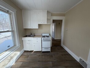 1328 Goodyear Blvd in Akron, OH - Building Photo - Building Photo