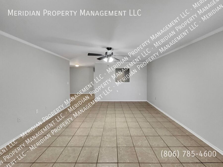 531 N Clinton Ave in Lubbock, TX - Building Photo