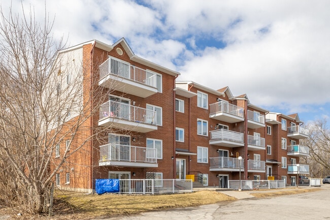 62-64 Hanson St