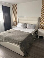 1881 Washington Ave, Unit 8F in Miami Beach, FL - Building Photo