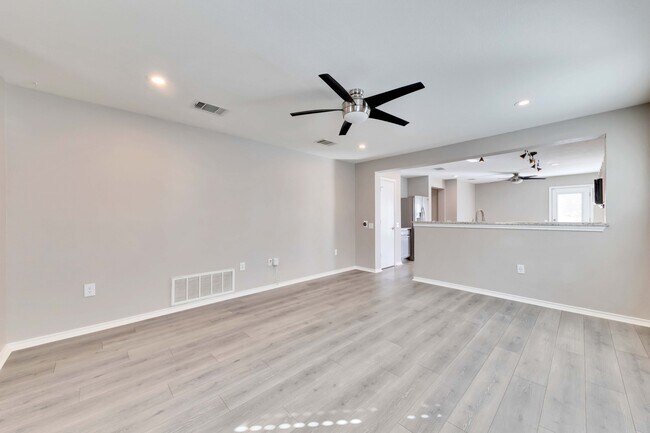 property at 5609 Silver Screen Dr