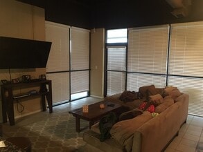 940 S National Ave in Springfield, MO - Building Photo - Building Photo