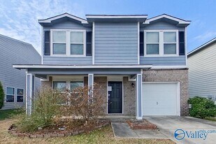 112 Belle Haven Dr in Owens Cross Roads, AL - Building Photo