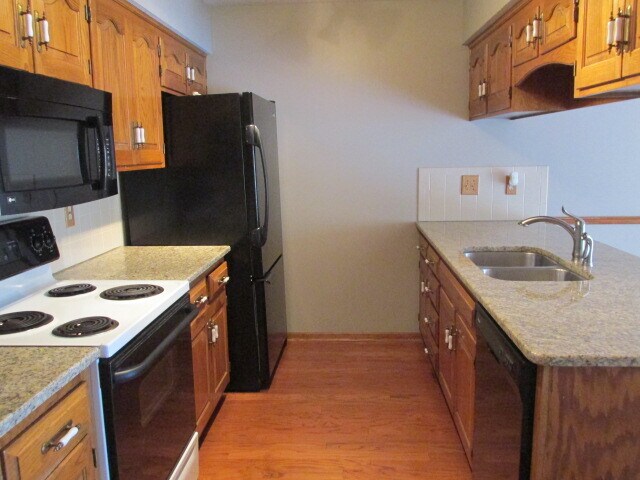 10655 W 115th St Photo