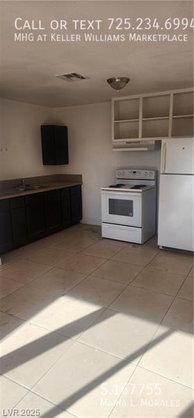 2123 N Carroll St in North Las Vegas, NV - Building Photo - Building Photo