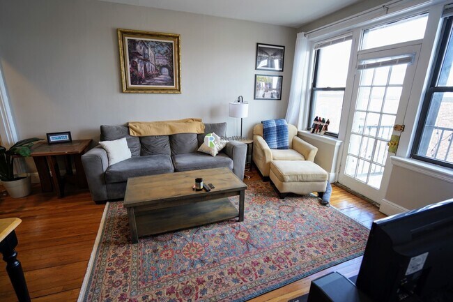3 Carol Ave in Boston, MA - Building Photo - Building Photo