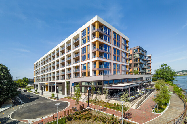 Riverpoint in Washington, DC - Building Photo - Building Photo