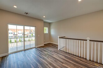 1 Conklin St in Farmingdale, NY - Building Photo - Building Photo