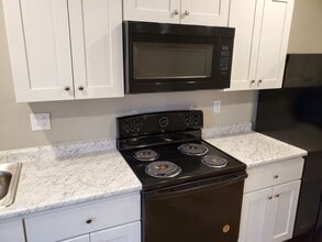 142 Cane Creek Ln in Jackson, MO - Building Photo - Building Photo