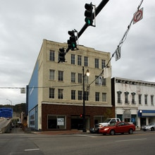 1301 Winchester Ave in Ashland, KY - Building Photo - Building Photo