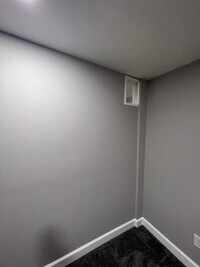 343 S Monroe St photo'