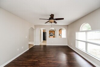 17006 Torvest Ct in Land O Lakes, FL - Building Photo - Building Photo