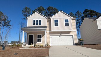 115 Saltgrass Ln in Savannah, GA - Building Photo