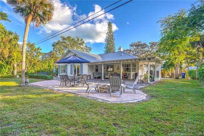 property at 1446 Wyn Cove Dr