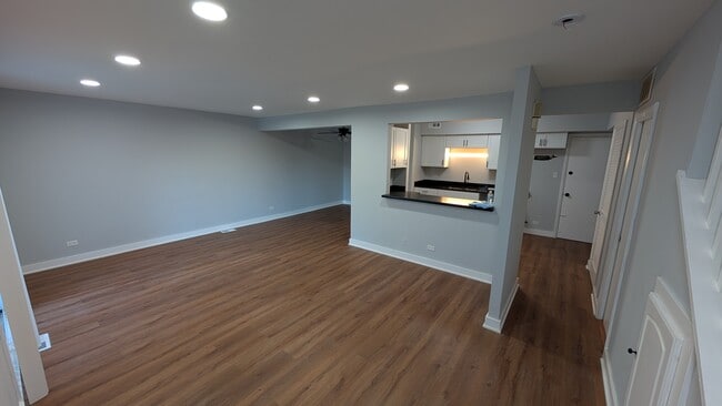 property at 7828 Woodward Ave