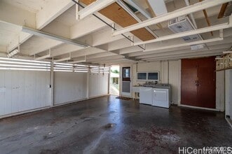99-711-711 Halawa Dr in Aiea, HI - Building Photo - Building Photo