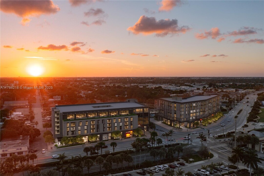 3801 N Dixie Hwy in Oakland Park, FL - Building Photo