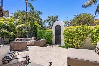 227 Neptune Ave in Encinitas, CA - Building Photo - Building Photo