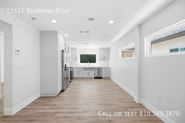 property at 11615 Burbank Blvd