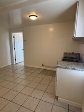 2402 E 130th St in Compton, CA - Building Photo - Building Photo