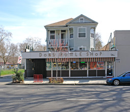 Coffee Shop in Sacramento, CA - Building Photo - Building Photo