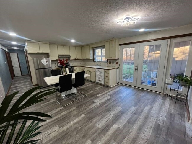 36 Stevens St in Stoneham, MA - Building Photo - Building Photo