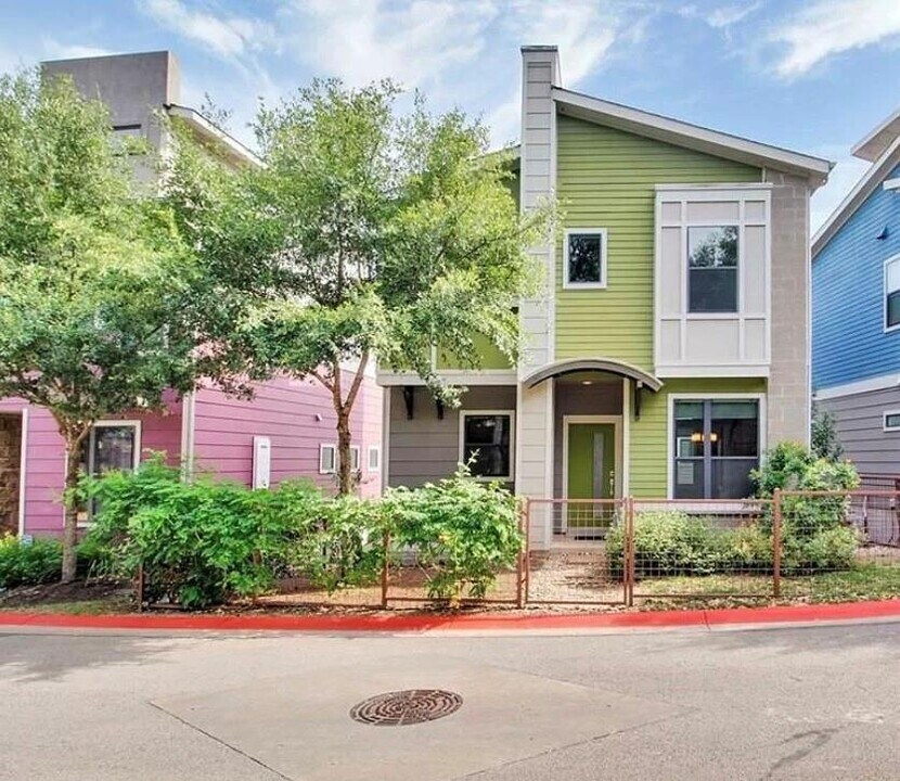 1920 Sager Dr in Austin, TX - Foto de edificio