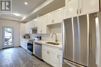 620 Bathurst St in Toronto, ON - Building Photo - Building Photo