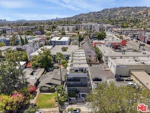 1447 N Martel Ave in Los Angeles, CA - Building Photo - Building Photo