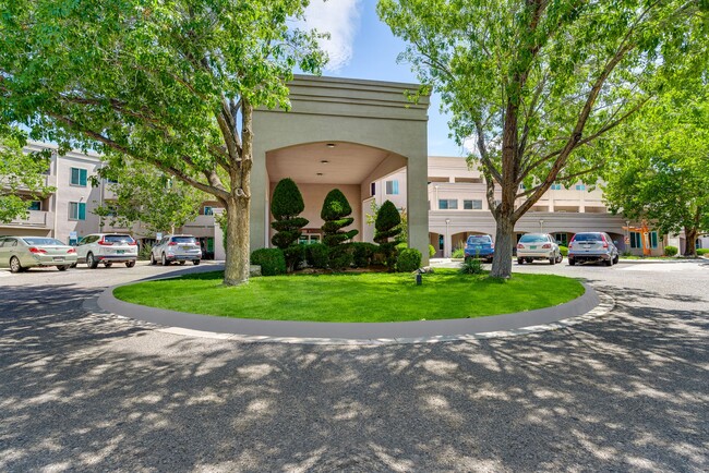 Bear Canyon Estates Senior Apartments in Albuquerque, NM - Building Photo - Building Photo